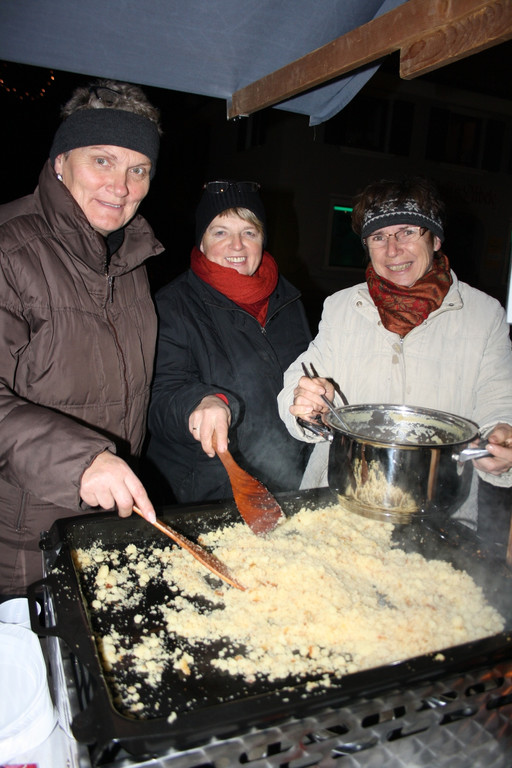 Adventzauber ILLUMINIERUNG Adventmarkt 28-11-2015 _7_.JPG