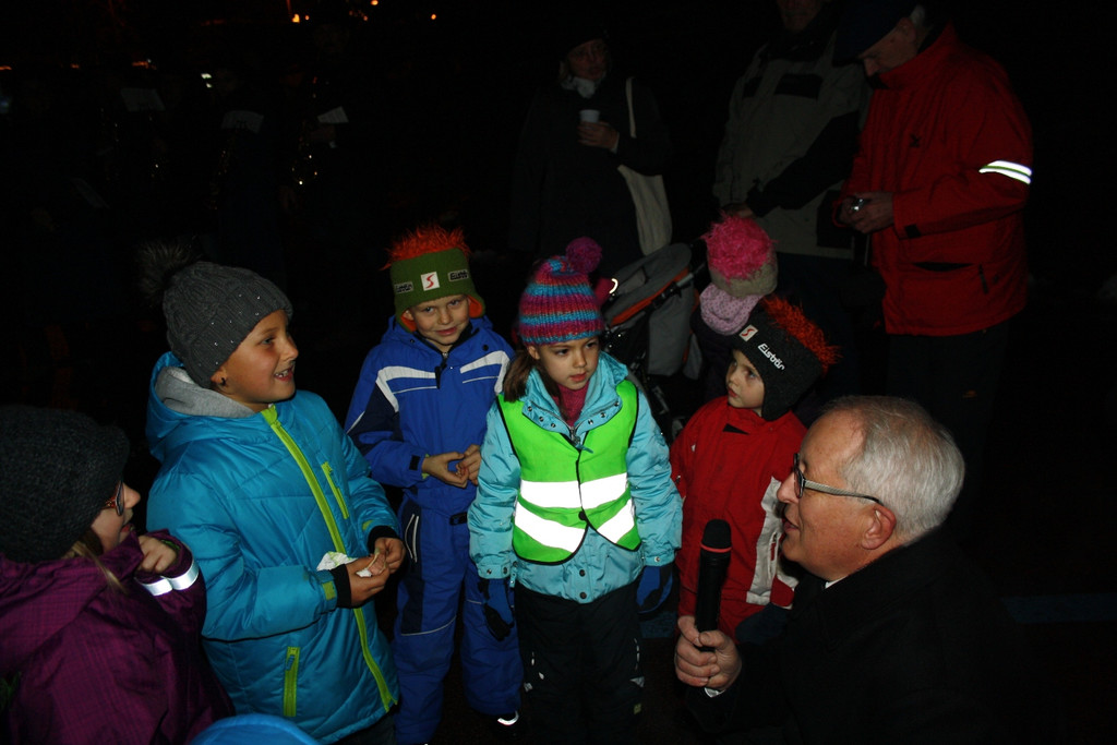 Adventzauber ILLUMINIERUNG Adventmarkt 28-11-2015 _28_.JPG