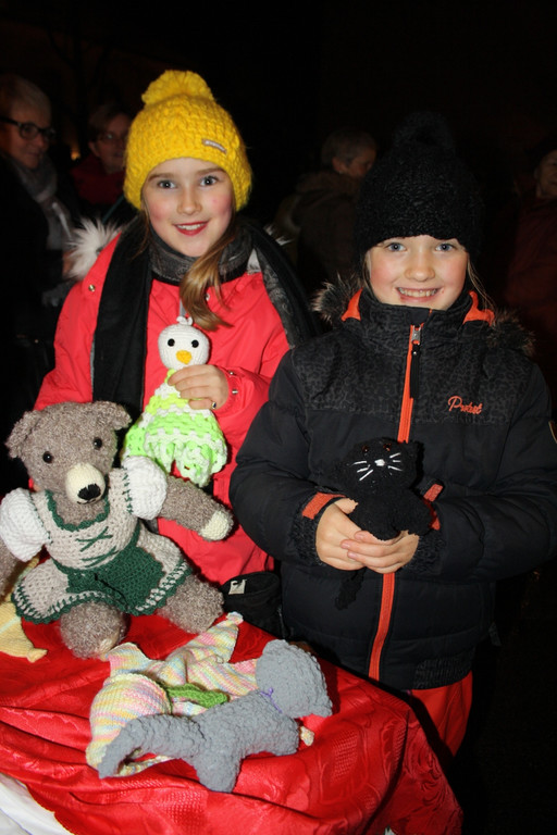 Adventzauber ILLUMINIERUNG Adventmarkt 28-11-2015 _13_.JPG