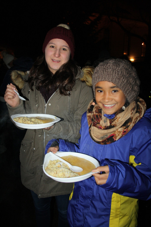 Adventzauber ILLUMINIERUNG Adventmarkt 28-11-2015 _27_.JPG