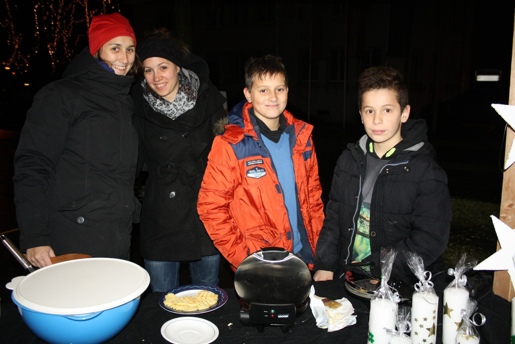 Adventzauber ILLUMINIERUNG Adventmarkt 28-11-2015 _24_.JPG