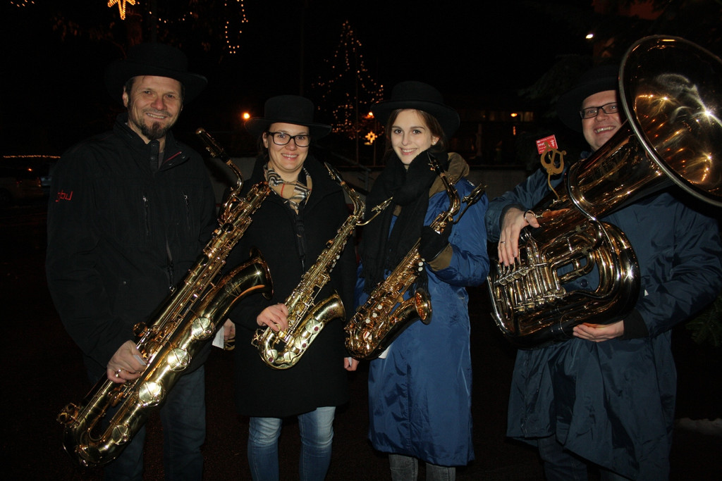 Adventzauber ILLUMINIERUNG Adventmarkt 28-11-2015 _2_.JPG