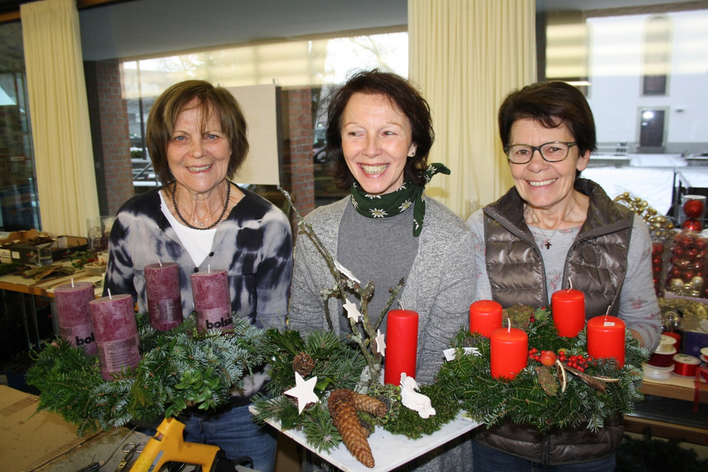 Adventkranzwoche Missionskreis 2015 _11_.JPG