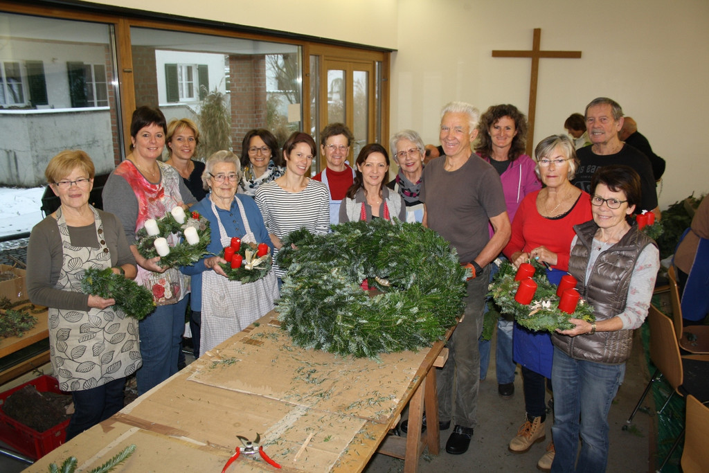 Adventkranzwoche Missionskreis 2015 _13_.JPG