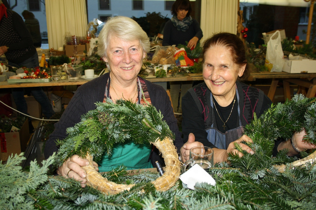 Adventkranzwoche Missionskreis 2015 _3_.JPG