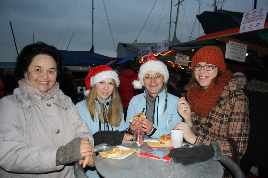 Adventzauber NIKOLAUSMARKT am Hafen Termin 2015 _18_.JPG