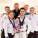 Medaillen für Karatekas
