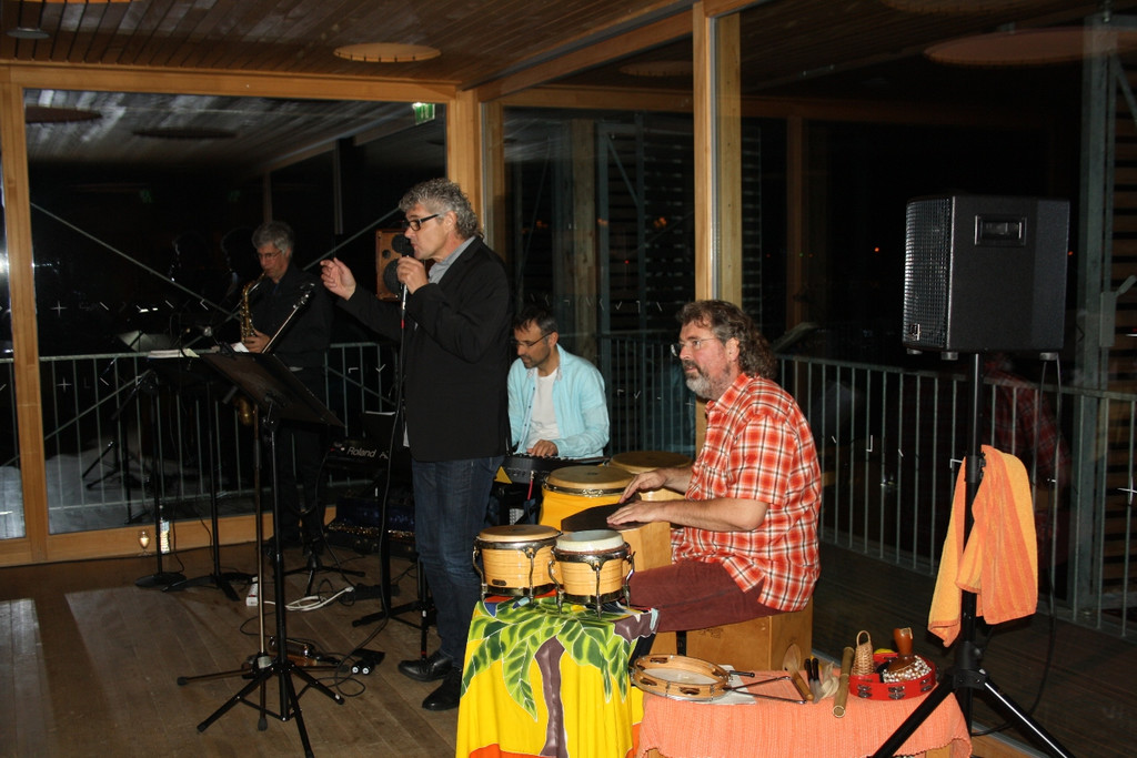 Jazz am See mit STANDART Badehaus Dezember 2015 _14_.JPG