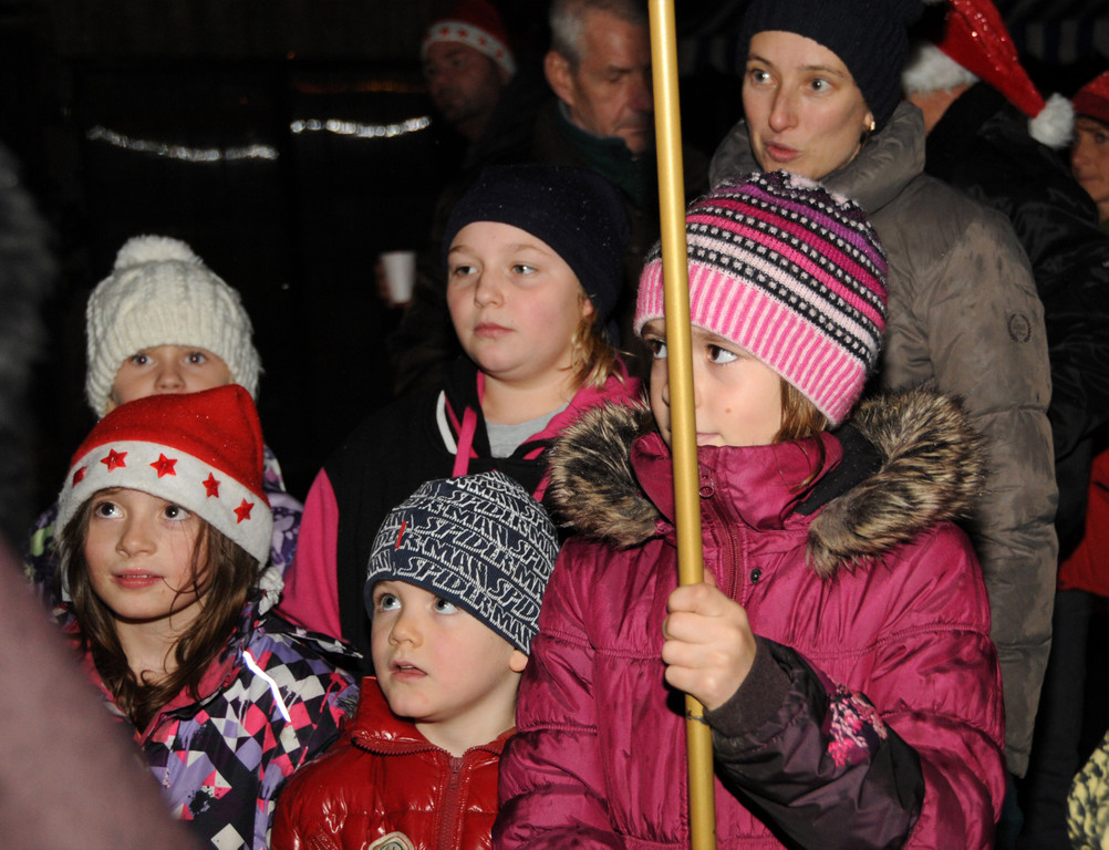 Tierverein-Nikolaus 04-12-2015 23.jpg