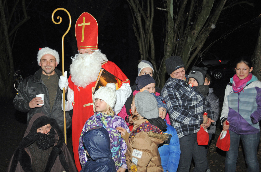 Tierverein-Nikolaus 04-12-2015 47.jpg