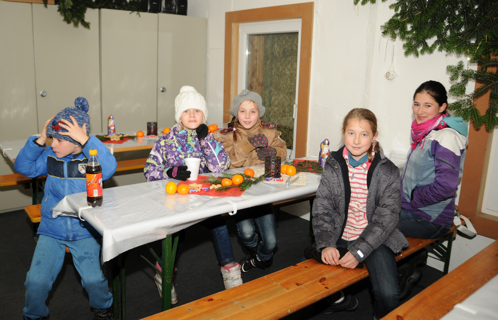 Tierverein-Nikolaus 04-12-2015 5.jpg