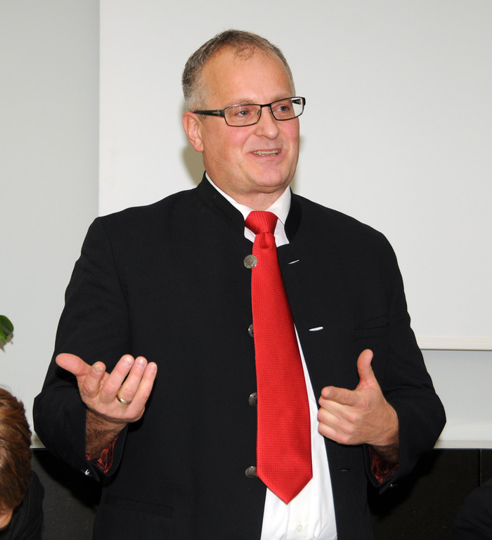 Friedrich Schneider.jpg
