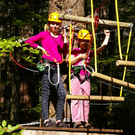 Kinder des Flüchtlingshauses  Galina  im Kletterpark Brand