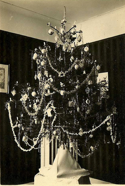Weihnachtsbaum 1910-1920 Jahre.jpg