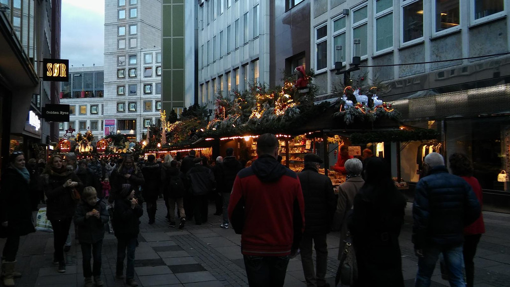 Weihnachtsmarkt Stuttgart 2015  Bild _2_.jpg