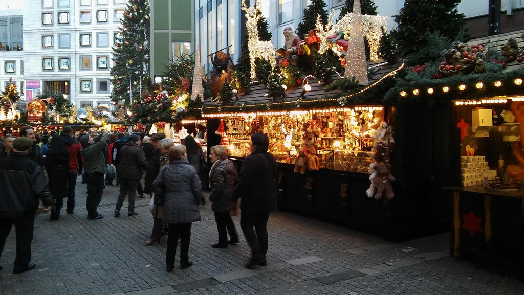 Weihnachtsmarkt Stuttgart 2015  Bild _3_.jpg