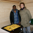 Mit feinen Schmankerln wurden die G__ste verw__hnt.JPG