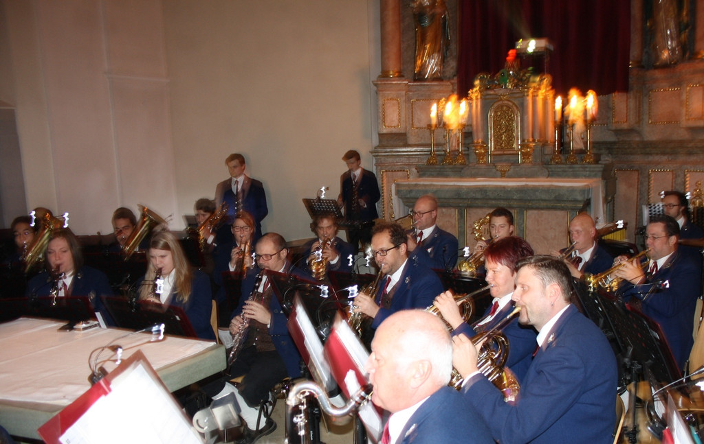 Musikverein Adventkonzert 2015 NACH _5_.JPG