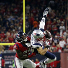 2015-12-14T030706Z_361507798_NOCID_RTRMADP_3_NFL-NEW-ENGLAND-PATRIOTS-AT-HOUSTON-TEXANS.JPG