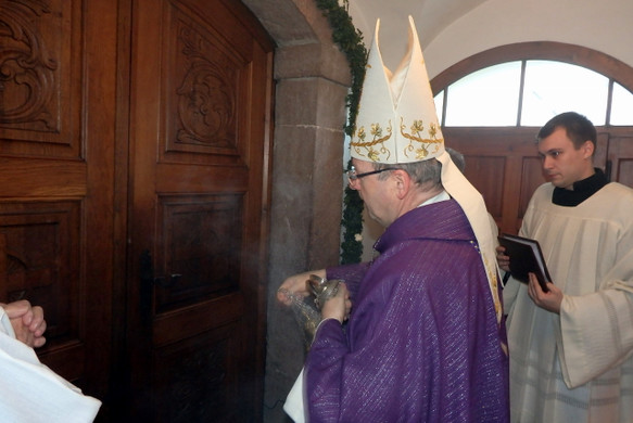 PC190027 _1280x855_.jpg