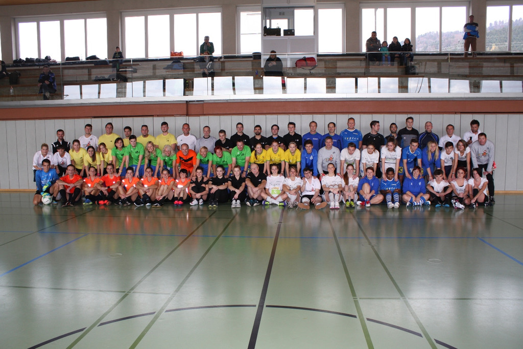Turnier des Herzens Sporthalle 14-11-2015 FOTOS BAUMI _1_.JPG
