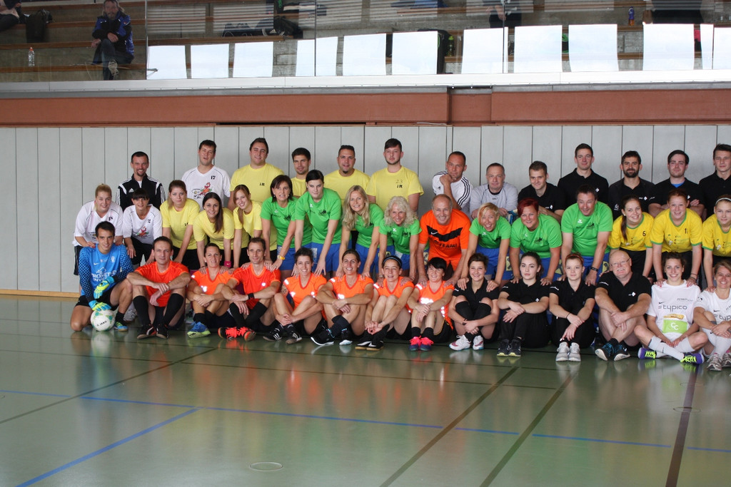 Turnier des Herzens Sporthalle 14-11-2015 FOTOS BAUMI _2_.JPG