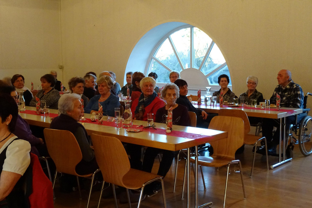 Seniorenweihnacht 2015 017.JPG