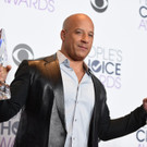 2016_People27s_Choice_Awards_-_Press_Room.jpg
