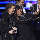 2016_People27s_Choice_Awards_-_Show.jpg