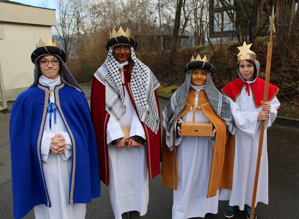 BK_Sternsinger in FG unterwegs 12.jpg