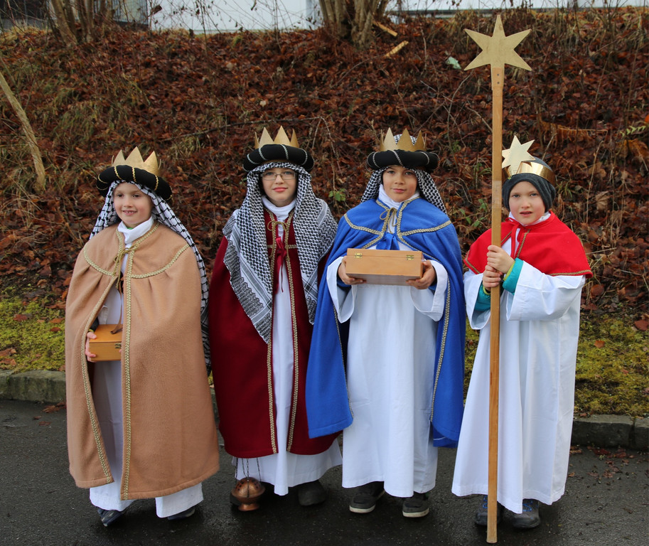 BK_Sternsinger in FG unterwegs 19.jpg