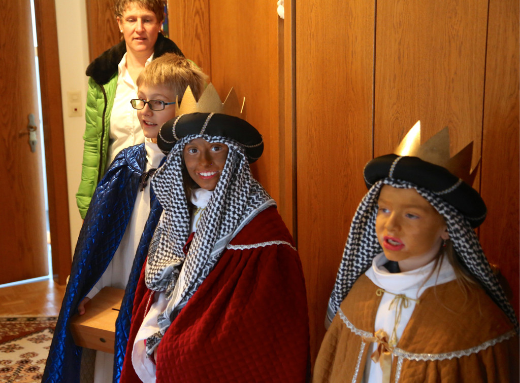 BK_Sternsinger in FG unterwegs 25.jpg