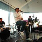 mehrzad marashi - showcase - sonymusic - newstower wien - juni 2010 - florian wieser _41_.jpg