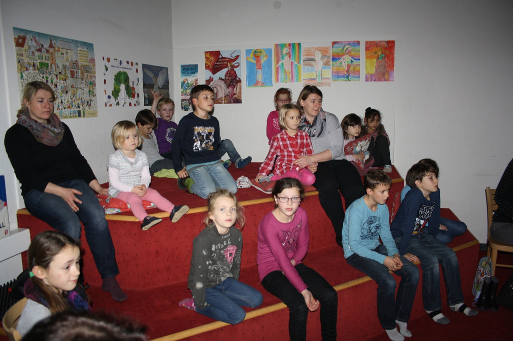 B__cherei M__rchenstunde SCHEIL STEFFI B 2015 _3_.JPG
