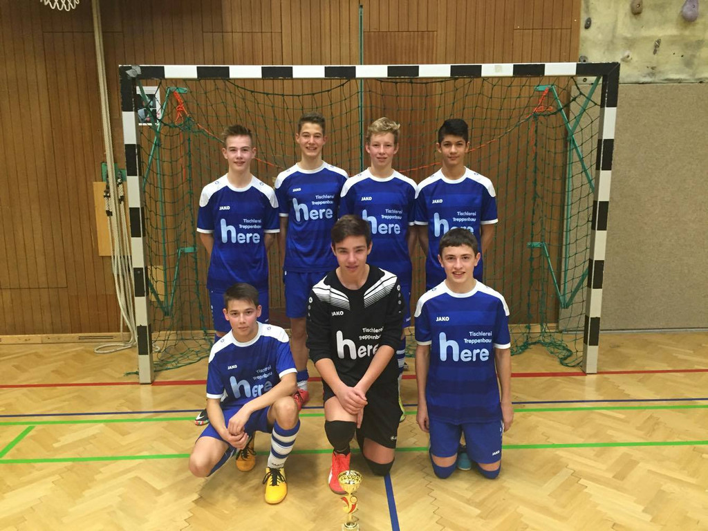 U16-Mannschat FC AU.jpg