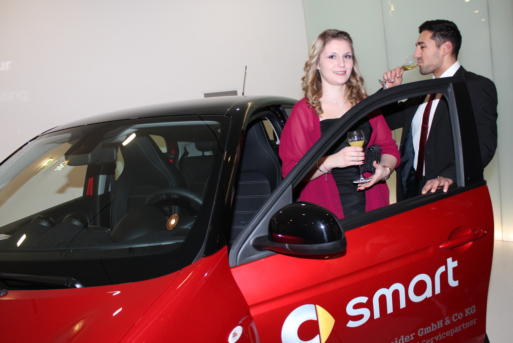 Smart Stickerball.jpg