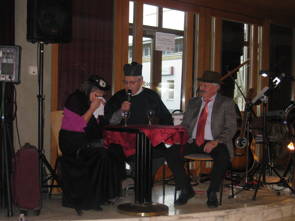 Kaffeekr__nzle Seniorenring  2016  Bild   15.JPG