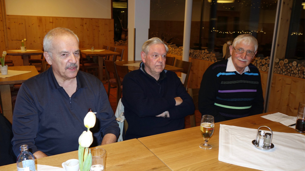 KOE_Filmclub_ JHV_2016 6.jpg