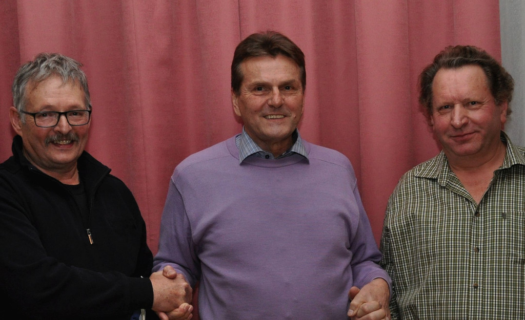 JHV f_ 2015 _8_Jubilare mit Obmann Wilfried Winkel.JPG