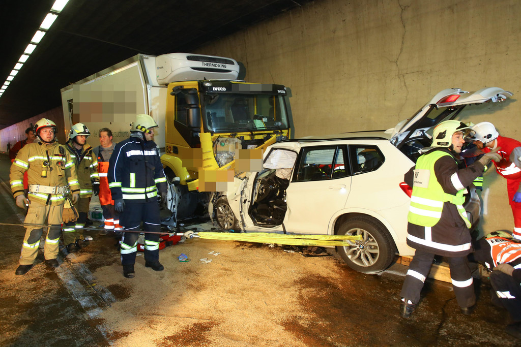 Unfall Arlbergtunnel04.jpg
