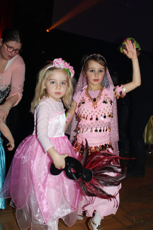Kinderball 1.jpg