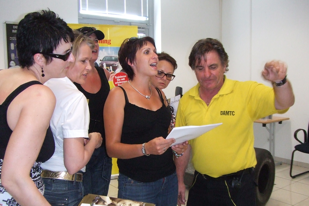 Ladys Day 2010 _45_.JPG