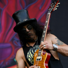 slash - novarock 2010 Burgenland  - florian wieser _14_.jpg