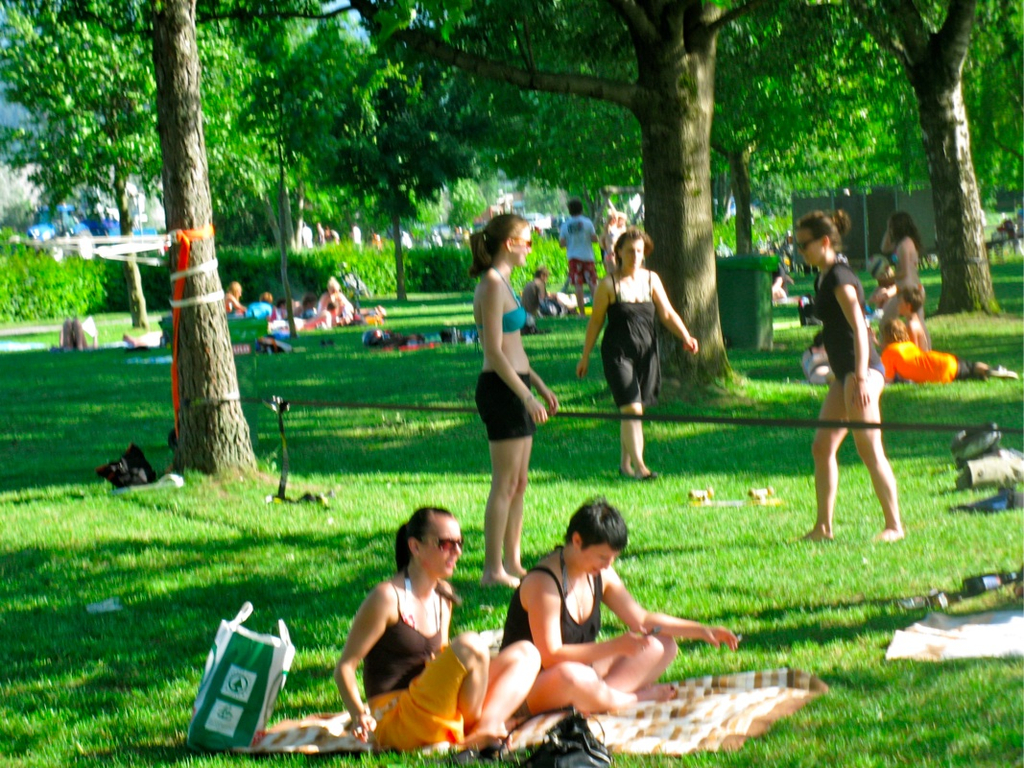 BK_beachlifebaggerl__cher 11_jpg-1276344770