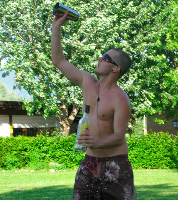 BK_mikejongleur 9_jpg-1276345733