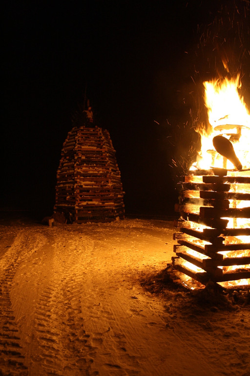 Lochau C Funken am Berg 2015 _4_.JPG