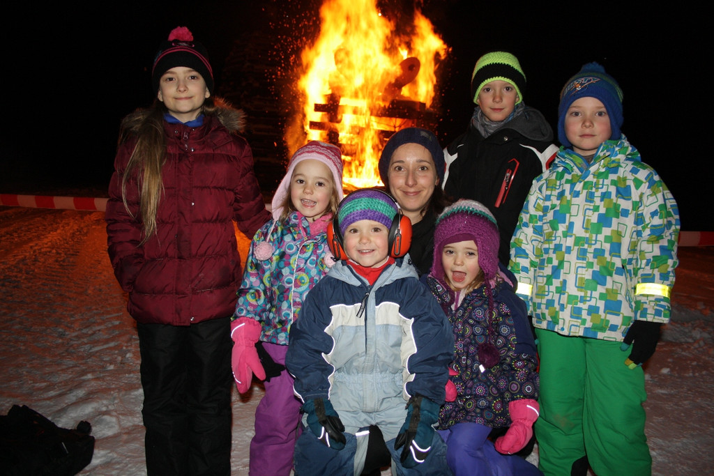 Lochau C Funken am Berg 2015 _3_.JPG