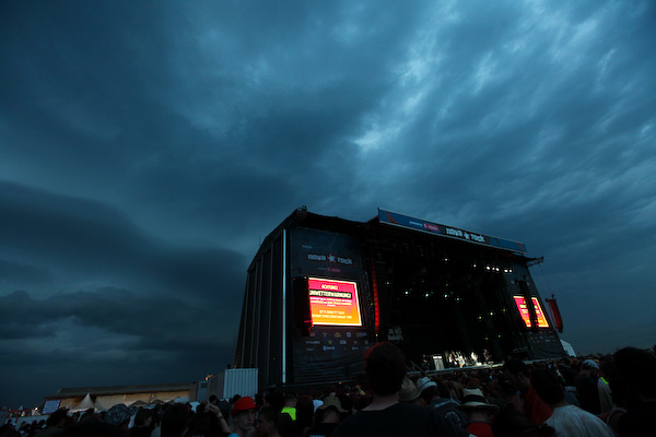 gewitterwarnung - gewitter - sturm - nova rock 2010 - burgenland - florian wieser _1_.jpg