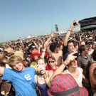 people - hitze tag2 -  nova rock 2010 - burgenland - florian wieser _9_.jpg