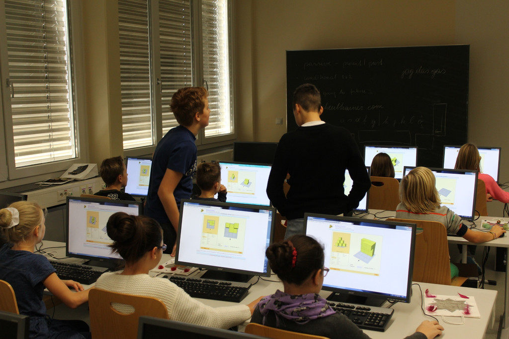 Mittelschule Lochau Tag der offenen T__r VS BESUCH 09-12-2015 _20_.JPG